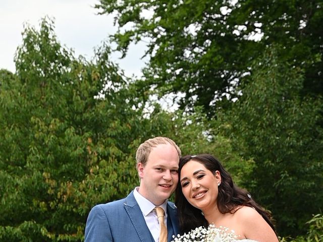 Taddy and Jordana&apos;s Wedding in Richmond-upon-Thames, Surrey 155