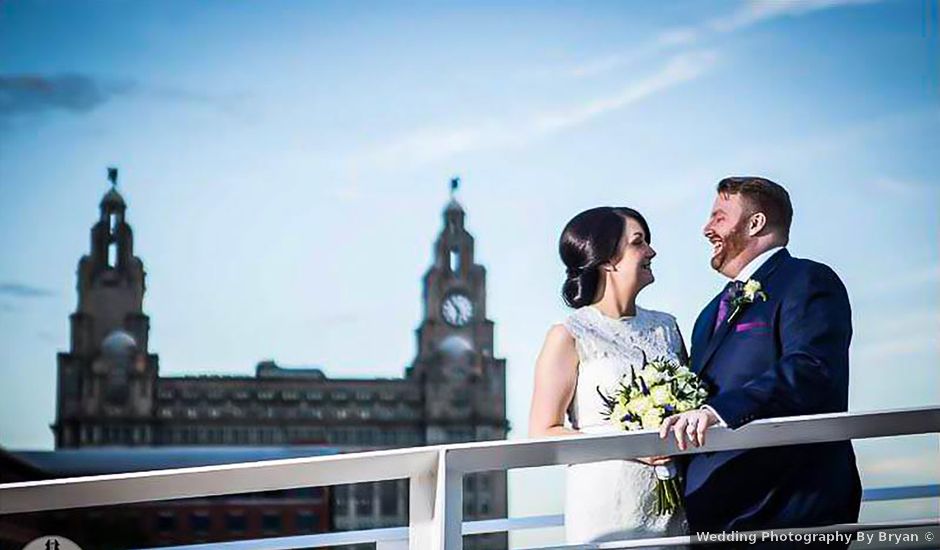 Kevin and Lorraine's Wedding in Liverpool, Merseyside