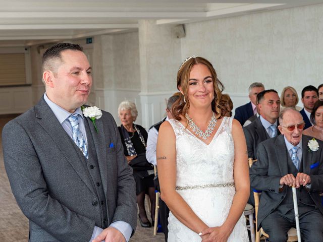 Steve and Amanda&apos;s Wedding in Cardiff Bay, Cardiff 145