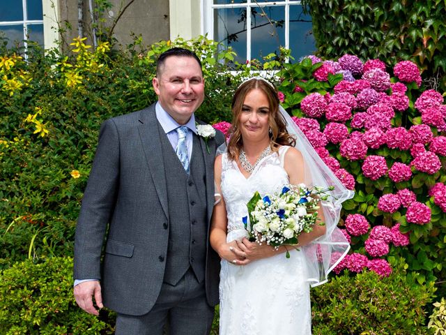 Steve and Amanda&apos;s Wedding in Cardiff Bay, Cardiff 187