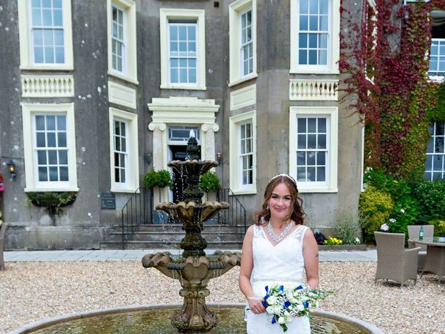 Steve and Amanda&apos;s Wedding in Cardiff Bay, Cardiff 325