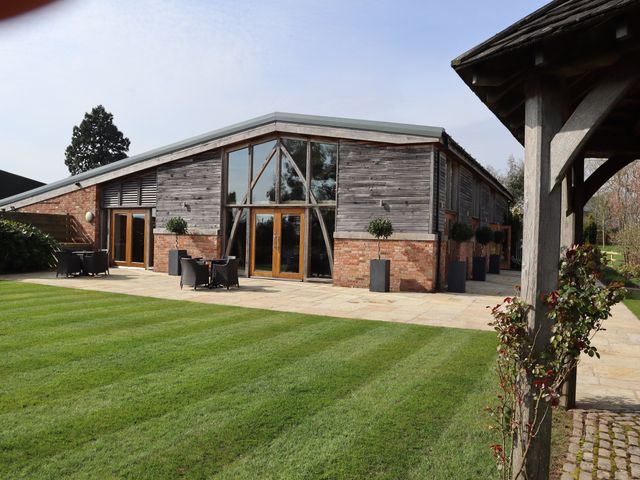 Wesley and Sarah's Wedding in Groby, Leicestershire 12