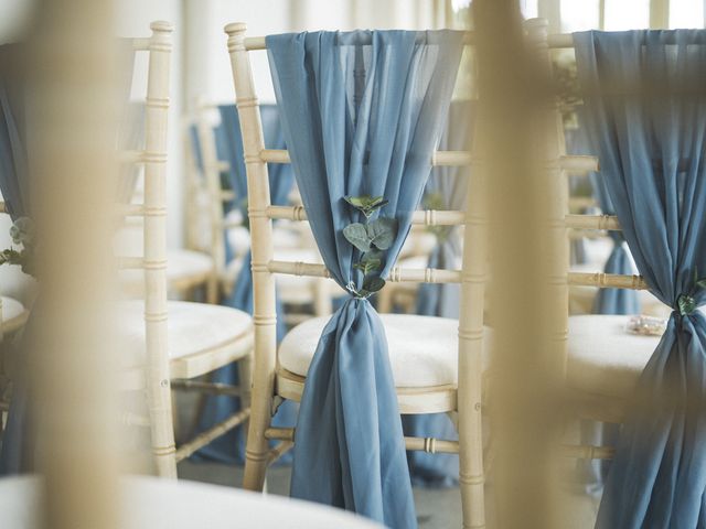 Joshua and Gabriella&apos;s Wedding in Christchurch, Dorset 27