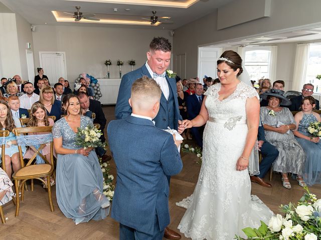 Steve and Jade&apos;s Wedding in Padstow, Cornwall 208