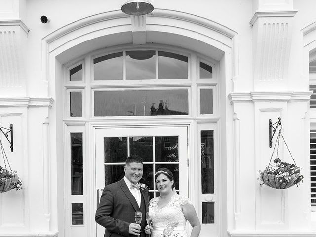 Steve and Jade&apos;s Wedding in Padstow, Cornwall 278