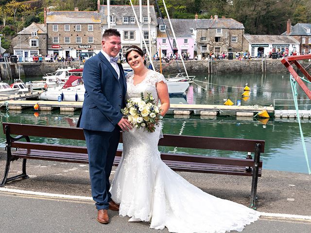 Steve and Jade&apos;s Wedding in Padstow, Cornwall 367