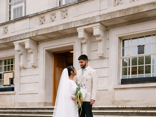 Mahfouz and Rumana's Wedding in Hackney, East London 14