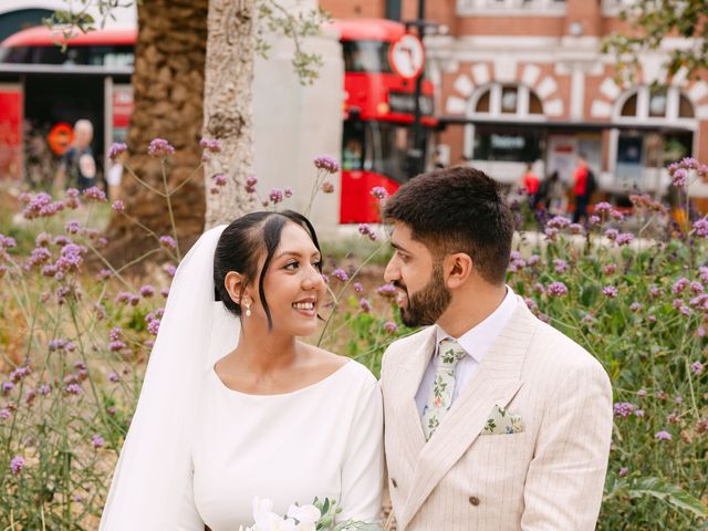 Mahfouz and Rumana's Wedding in Hackney, East London 29