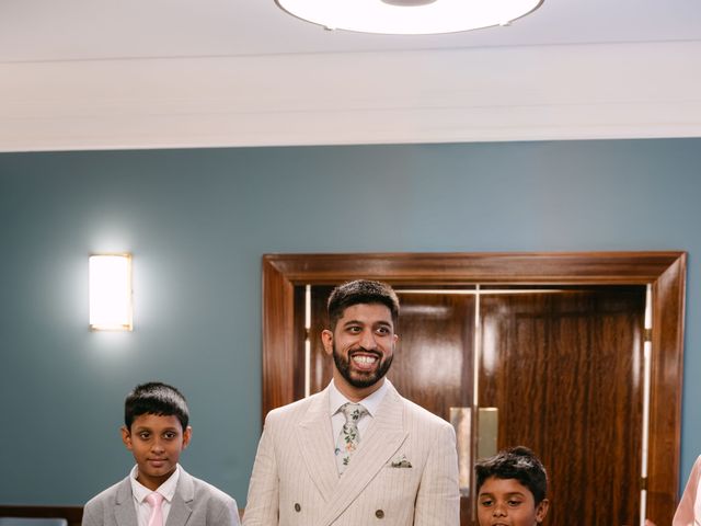 Mahfouz and Rumana's Wedding in Hackney, East London 51