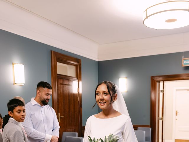 Mahfouz and Rumana's Wedding in Hackney, East London 55