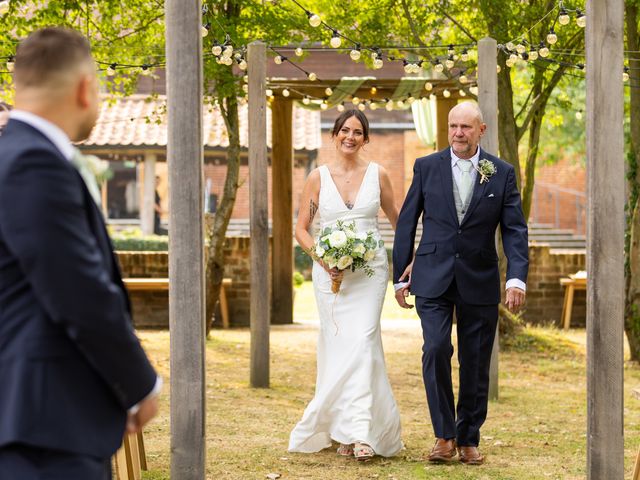 Daniel and Ruth&apos;s Wedding in Belstead, Suffolk 33