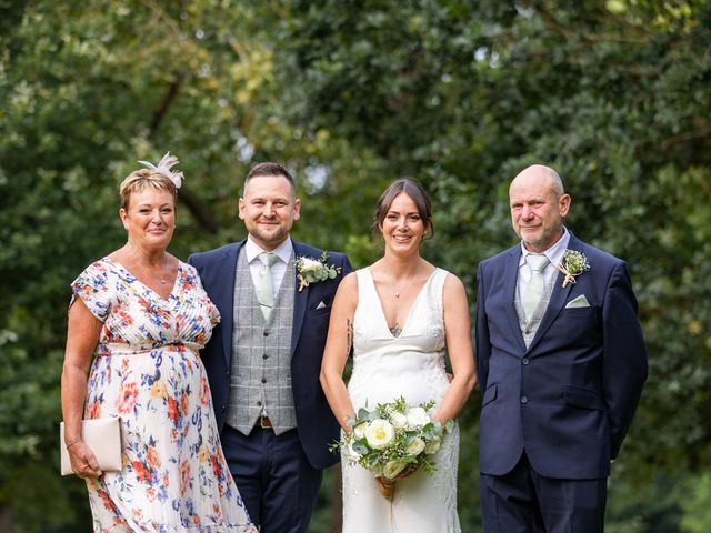 Daniel and Ruth&apos;s Wedding in Belstead, Suffolk 41