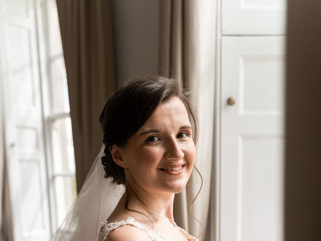 Angela and Ian's Wedding in Bourton, Oxfordshire 21