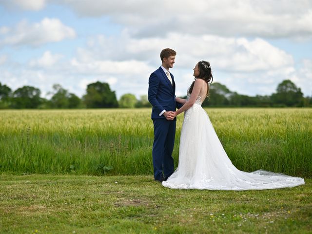 Henry and Jamie Lee&apos;s Wedding in Holt, Norfolk 14