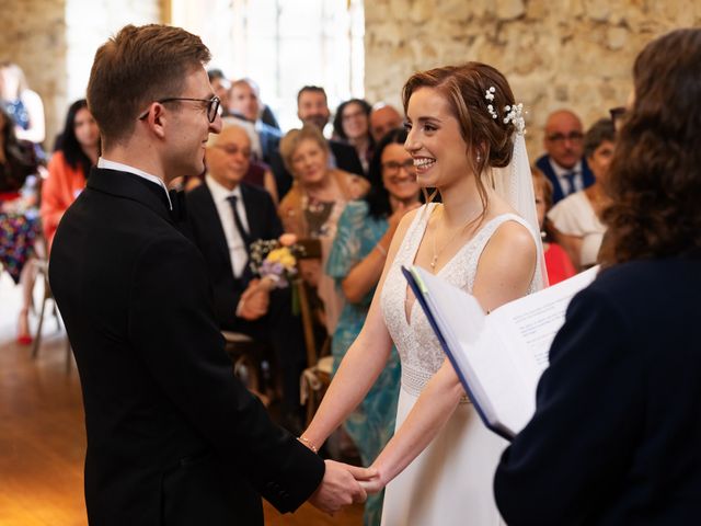 Dan and Francesca's Wedding in Aylesbury, Buckinghamshire 16