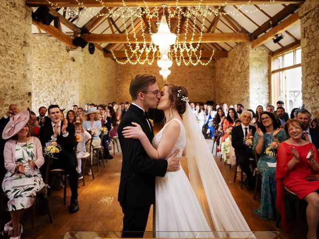 Dan and Francesca's Wedding in Aylesbury, Buckinghamshire 20