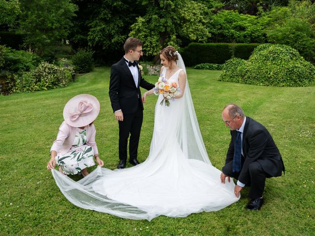 Dan and Francesca's Wedding in Aylesbury, Buckinghamshire 32