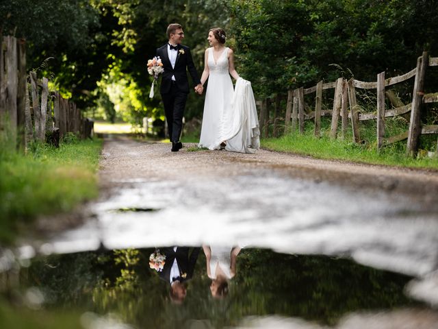 Dan and Francesca's Wedding in Aylesbury, Buckinghamshire 89