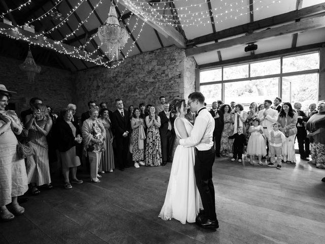 Dan and Francesca's Wedding in Aylesbury, Buckinghamshire 93