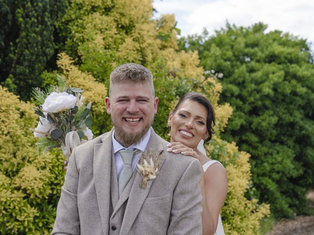 Tasmyn and Joe's Wedding in Lincoln, Lincolnshire 5