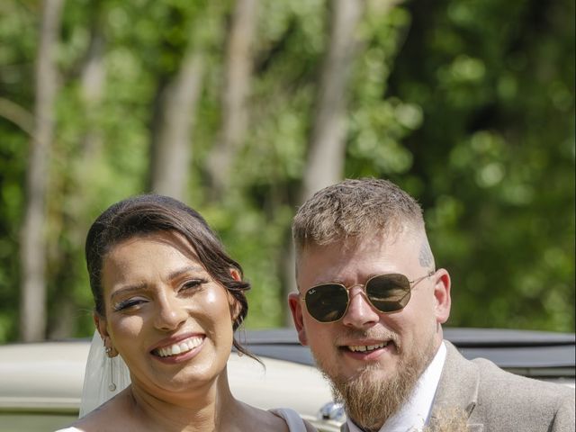 Tasmyn and Joe's Wedding in Lincoln, Lincolnshire 8