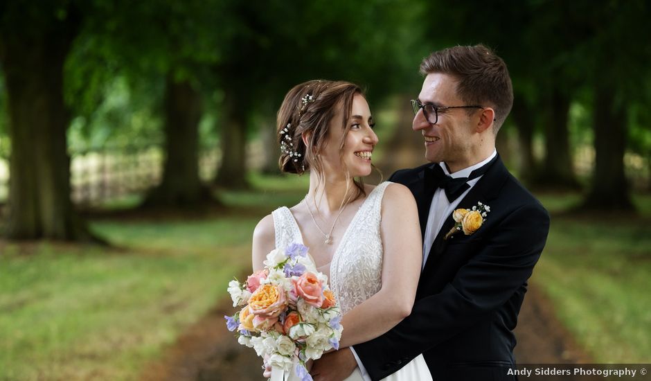Dan and Francesca's Wedding in Aylesbury, Buckinghamshire