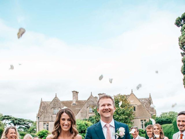 Hannah and Jon's Wedding in Gloucester, Gloucestershire 21