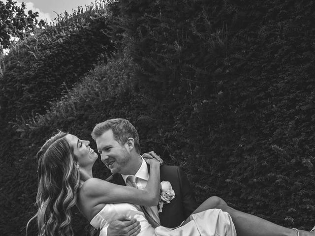 Hannah and Jon's Wedding in Gloucester, Gloucestershire 27