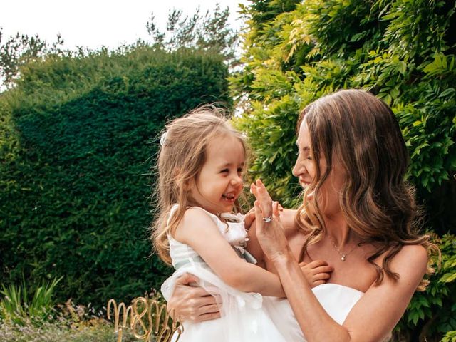 Hannah and Jon's Wedding in Gloucester, Gloucestershire 39
