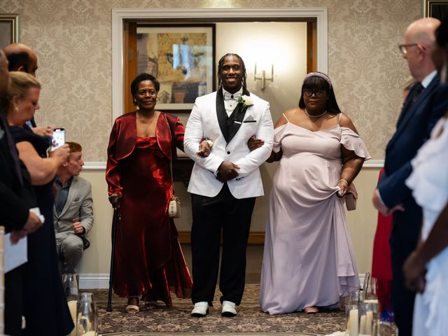Jordan and Cheryl's Wedding in Hemel Hempstead, Hertfordshire 7