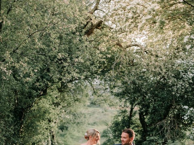 Mike and Grace&apos;s Wedding in Sopley, Hampshire 188