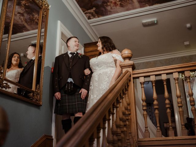 Alex and Lindsay&apos;s Wedding in Scottish Borders, Lothian &amp; Borders 10