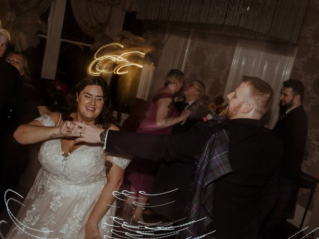 Alex and Lindsay&apos;s Wedding in Scottish Borders, Lothian &amp; Borders 25