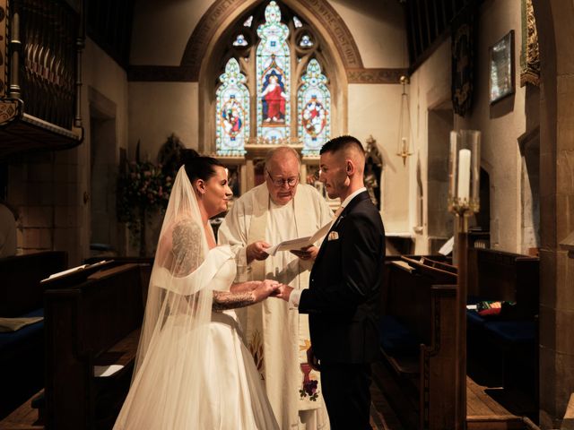 Lois and Tom&apos;s Wedding in Tring, Hertfordshire 4