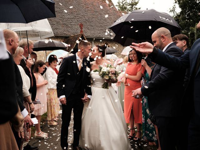 Lois and Tom&apos;s Wedding in Tring, Hertfordshire 5