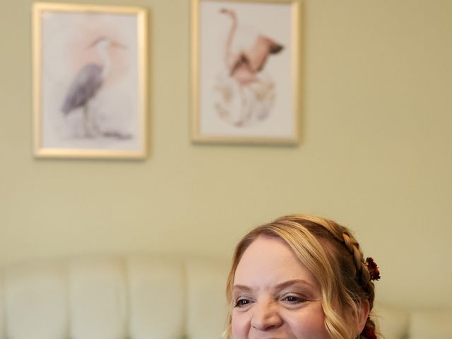 Richard and Abi's Wedding in Aylesbury, Buckinghamshire 5