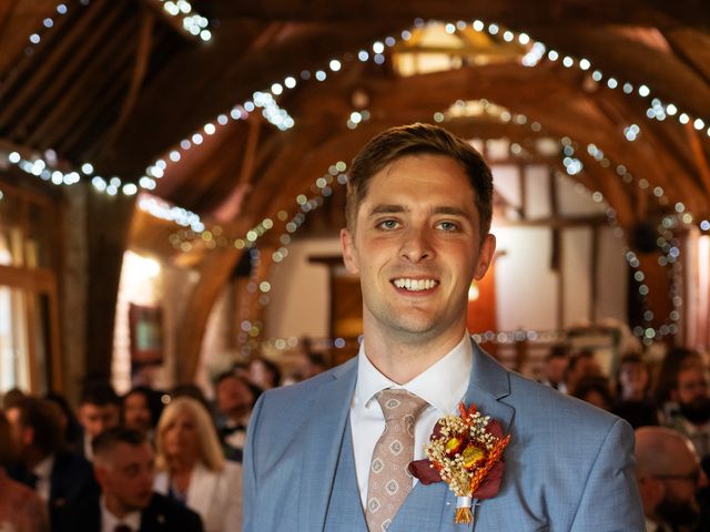 Richard and Abi's Wedding in Aylesbury, Buckinghamshire 21
