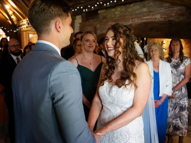 Richard and Abi's Wedding in Aylesbury, Buckinghamshire 31