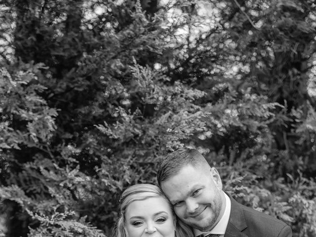 Sian and Tony's Wedding in Spalding, Lincolnshire 21