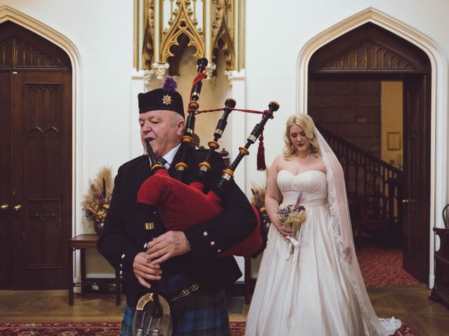 Sean and Abbie&apos;s Wedding in Edinburgh, Lothian &amp; Borders 30