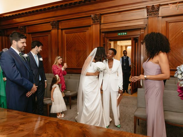 Manuel and Neide&apos;s Wedding in Central London, South West London 43