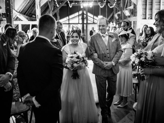 Tom and Amy&apos;s Wedding in Silchester, Hampshire 21