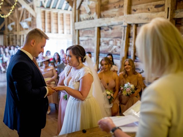 Tom and Amy&apos;s Wedding in Silchester, Hampshire 24