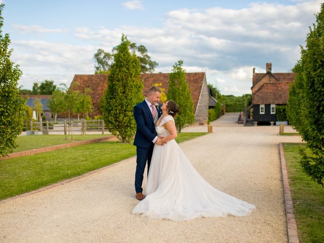 Tom and Amy&apos;s Wedding in Silchester, Hampshire 62