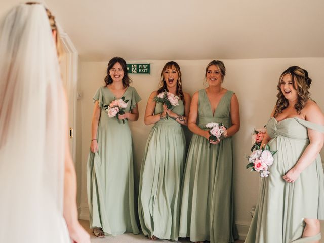 Nick and Beccy&apos;s Wedding in Cambridge, Cambridgeshire 8
