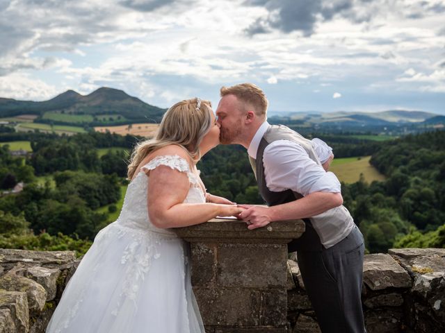 Brittany and Eddie&apos;s Wedding in Scottish Borders, Lothian &amp; Borders 28