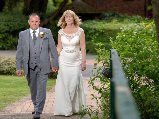 Dave and Sheila&apos;s Wedding in Claverdon, Warwickshire 45