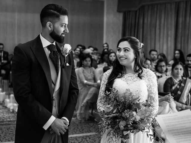 Avtar and Sonali&apos;s Wedding in Hemel Hempstead, Hertfordshire 4