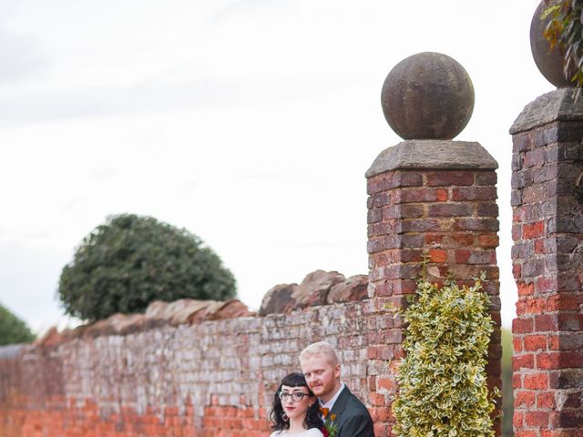 Isobel and Joshua&apos;s Wedding in Bobbington, Staffordshire 23