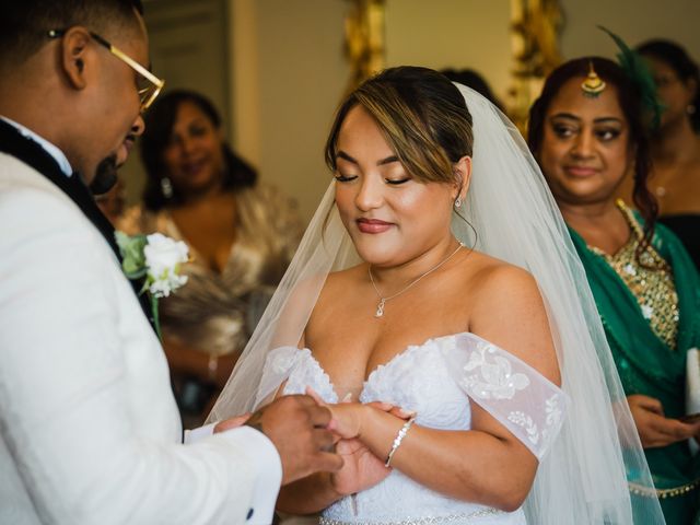 Jamuna and Daniel&apos;s Wedding in Ilford, Essex 29